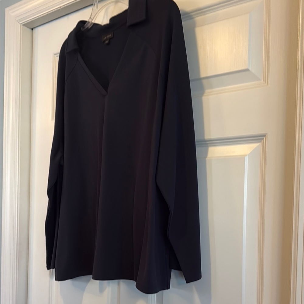 J. Jill Navy V-Neck Long Sleeve Tunic Top